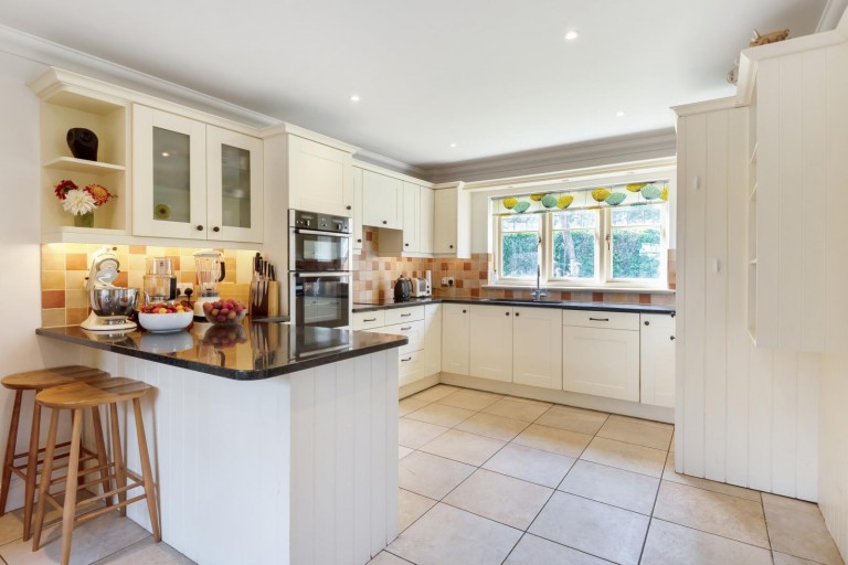 Images for Wishanger Lane, Churt, Farnham, GU10