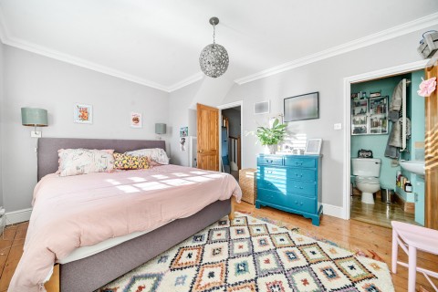 Click the photo for more details of Crondall Lane, Farnham, GU9