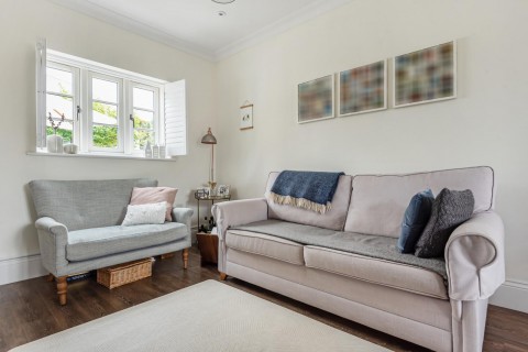 Click the photo for more details of Ewshot Gardens, Ewshot, Farnham, GU10