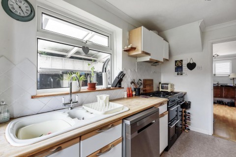 Click the photo for more details of Riverdale, Wrecclesham, Farnham, GU10