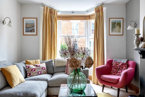 Click the photo for more details of Sumner Road, Farnham, GU9