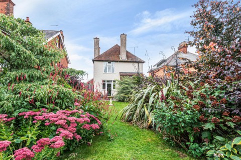 Click the photo for more details of Hale Road, Farnham, GU9