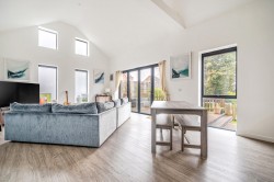 Images for Folly Lane North, Farnham, Surrey