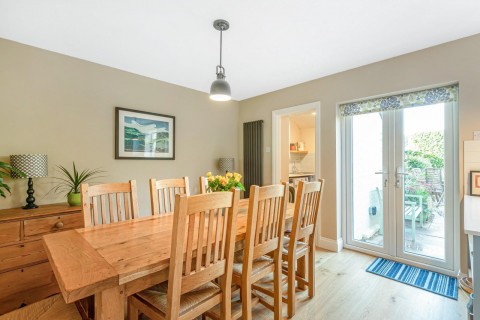 Click the photo for more details of Edward Road, Farnham, GU9