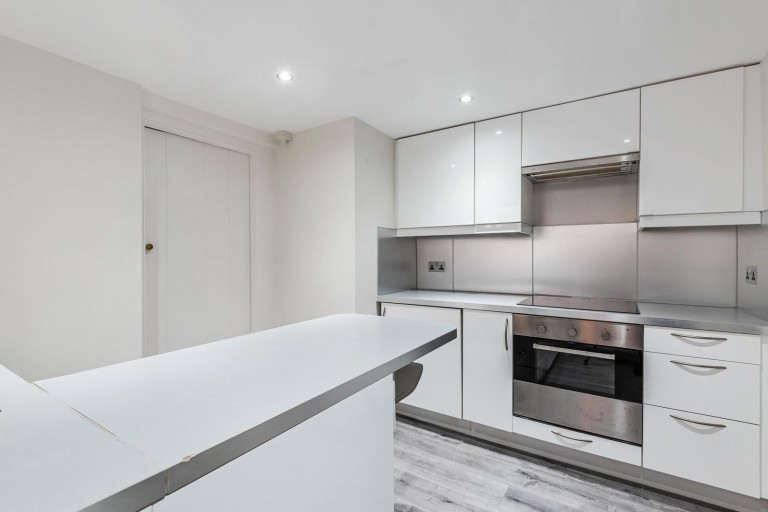 Images for St. James Avenue, Farnham, GU9
