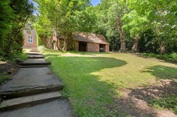 Images for Compton Cottages, Moor Park Way, Farnham, GU9