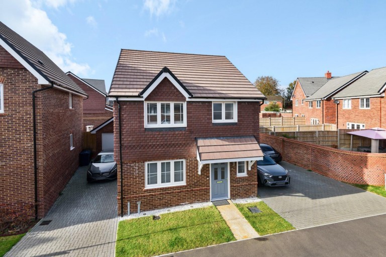 Images for Carpenters Way, Badshot Lea, Farnham, GU9