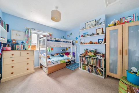 Click the photo for more details of Edward Road, Farnham, GU9
