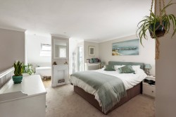 Images for Thorold Road, Farnham, GU9