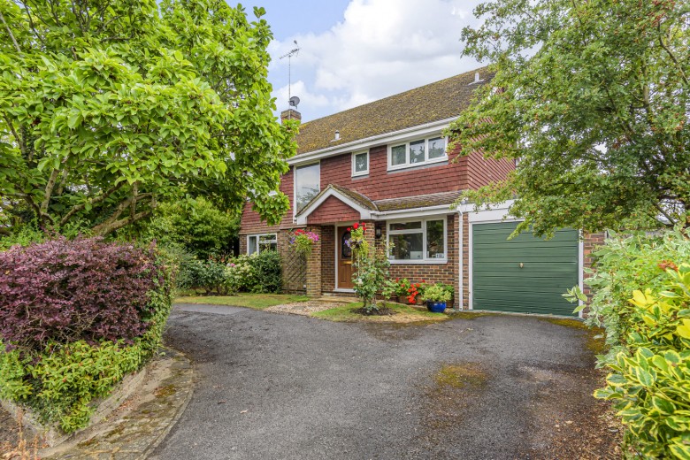 Click the photo for more details of Poyle Road, Tongham, Farnham, GU10