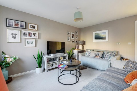 Click the photo for more details of Montague Mews, Farnham, GU9