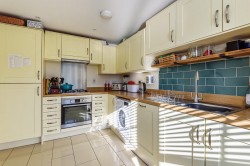 Images for Montague Mews, Farnham, GU9