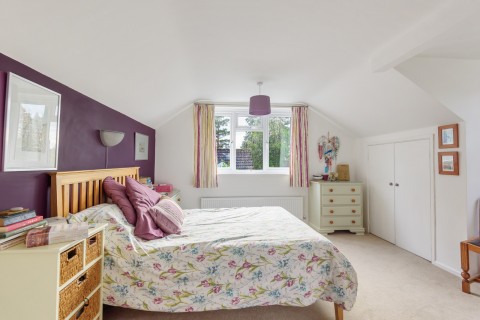 Click the photo for more details of Boundstone Road, Wrecclesham, Farnham, GU10