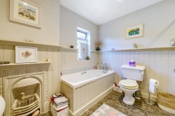 Images for Hale Reeds, Farnham, GU9