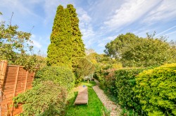 Images for Hale Reeds, Farnham, GU9