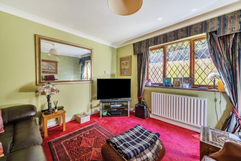 Click the photo for more details of Old Farnham Lane, Farnham, GU9