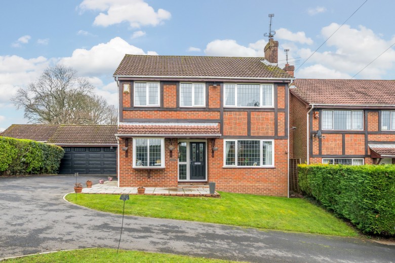 Click the photo for more details of Upper Hale Road, Farnham, GU9