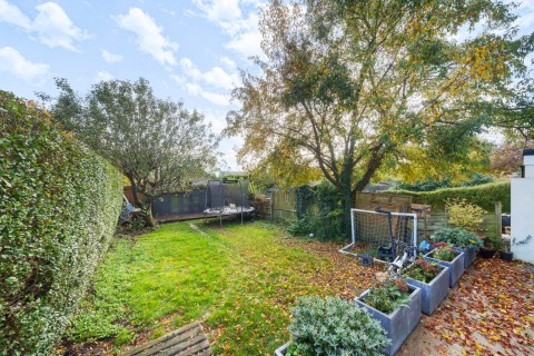 Click the photo for more details of Coleson Hill Road, Wrecclesham, Farnham, GU10