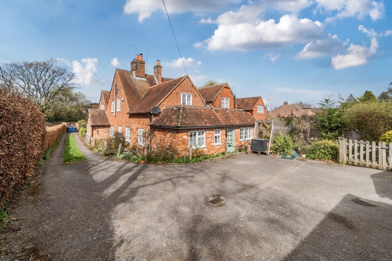 Click the photo for more details of Well Road, Crondall, Farnham, GU10