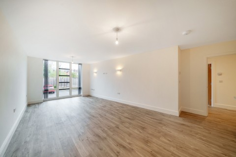 Click the photo for more details of The Barbican, East Street, Farnham, GU9