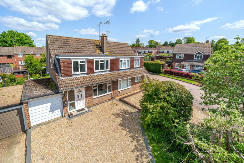 Click the photo for more details of Riverdale, Wrecclesham, Farnham, GU10