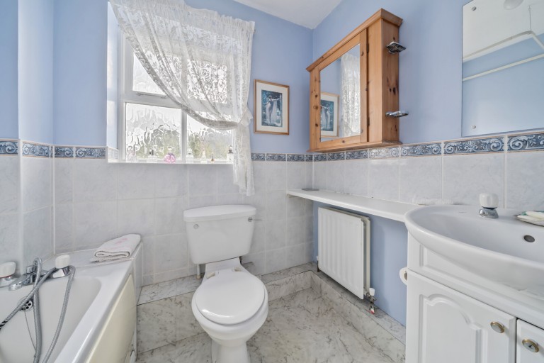 Images for Westbury Gardens, Farnham, Surrey