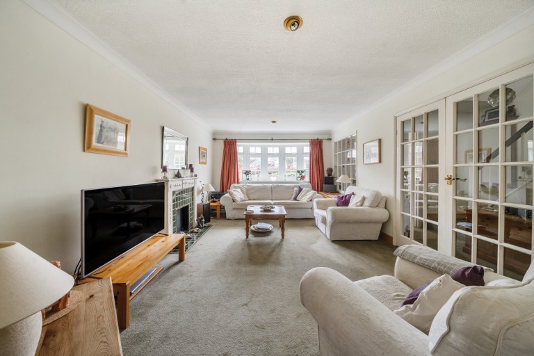 Images for Woodcut Road, Wrecclesham, Farnham, GU10