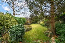 Images for Woodcut Road, Wrecclesham, Farnham, GU10