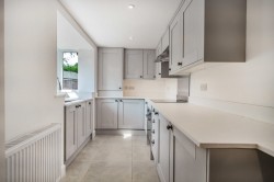 Images for Sunnydell Lane, Wrecclesham, Farnham, GU10