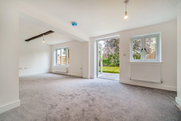 Images for Sunnydell Lane, Wrecclesham, Farnham, GU10