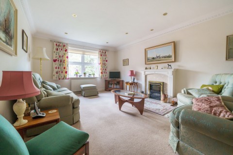 Click the photo for more details of Frensham Road, Lower Bourne, Farnham, GU10
