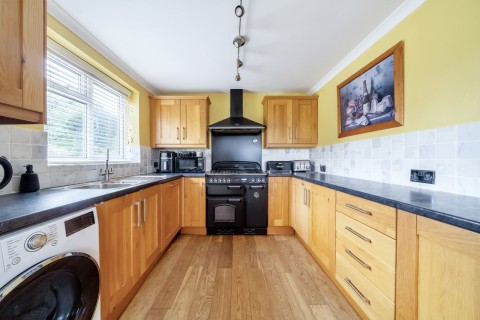 Click the photo for more details of Folly Lane North, Upper Hale, Farnham, GU9