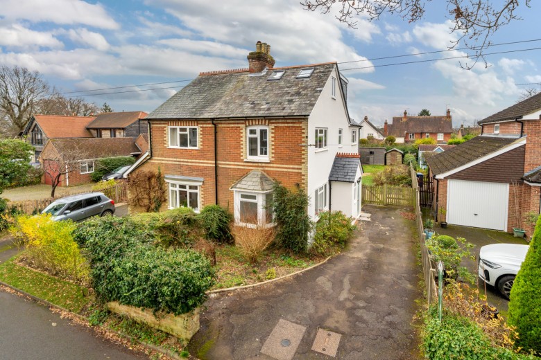 Click the photo for more details of Broadwell Road, Wrecclesham, Farnham, GU10