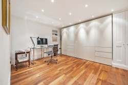 Images for The Grove, Farnham, GU9