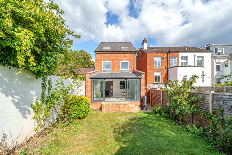 Click the photo for more details of Tilford Road, Farnham, GU9