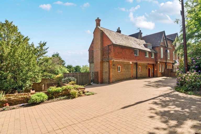 Images for Tilford, Farnham, Surrey