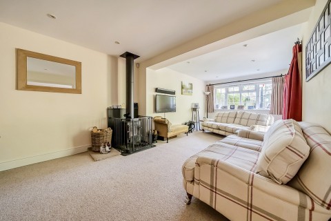 Click the photo for more details of Tilford Street, Tilford, Farnham, GU10