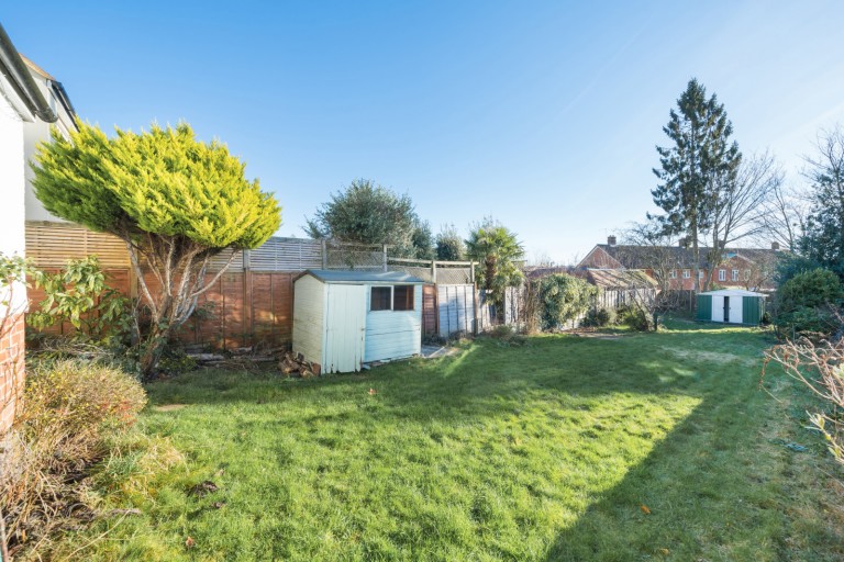 Images for High Park Road, Farnham, GU9