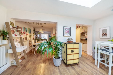 Click the photo for more details of Red Lion Lane, Farnham, GU9