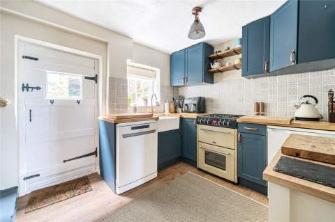 Click the photo for more details of Mead Lane, Farnham, GU9