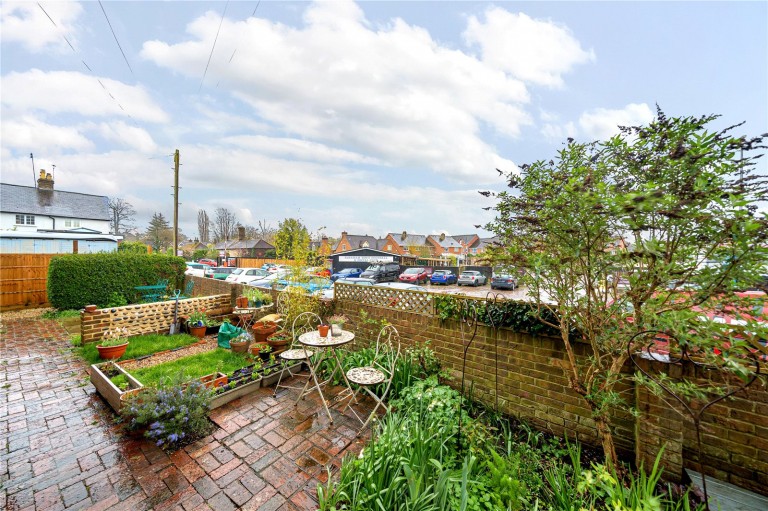 Images for Mead Lane, Farnham, GU9