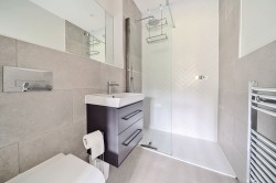 Images for Old Knowle Square, Farnham, Surrey