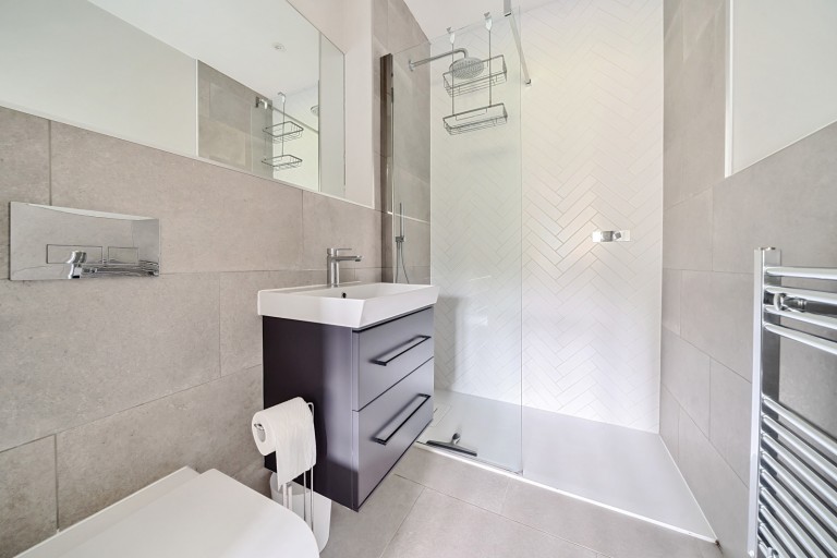 Images for Old Knowle Square, Farnham, Surrey