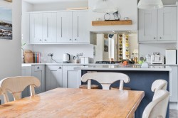 Images for Old Knowle Square, Farnham, Surrey