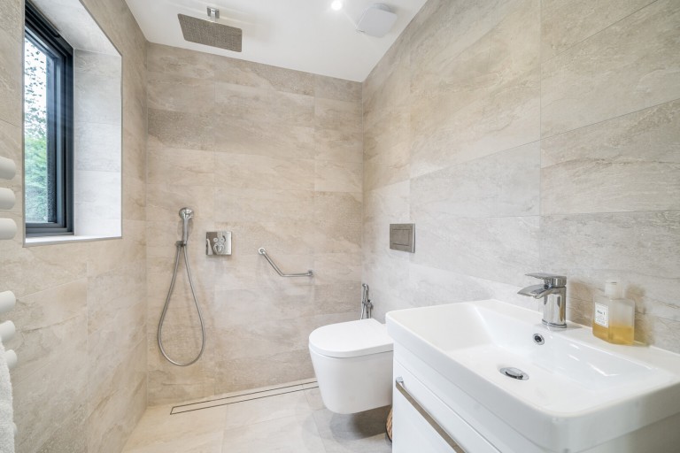 Images for Churt, Farnham, Hampshire