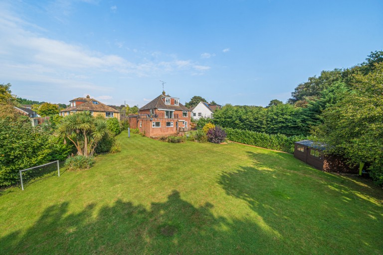 Images for Farnham Park Drive, Farnham, GU9