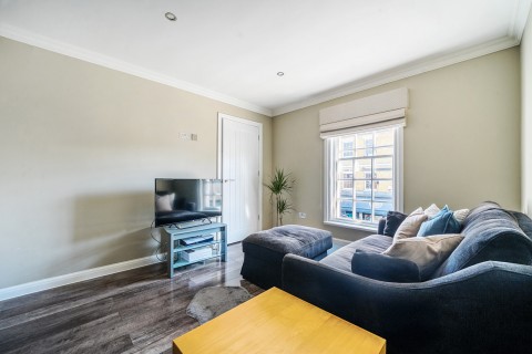 Click the photo for more details of The Borough, Farnham, GU9