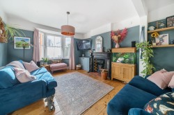 Images for Bullers Road, Farnham, GU9