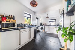 Images for Bullers Road, Farnham, GU9