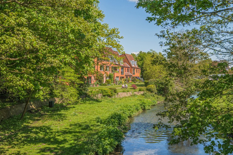 Images for South Street, Farnham, GU9